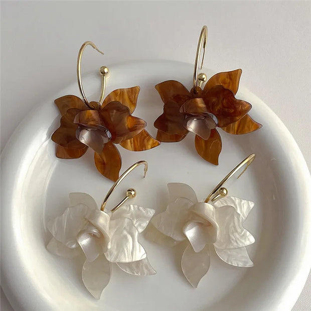 Maple Leaf Earring